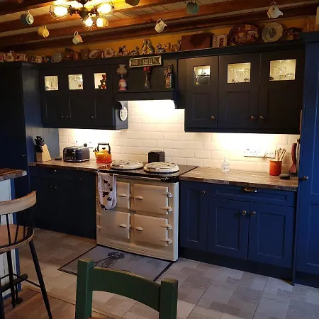 Traditional Irish Farmhouse *